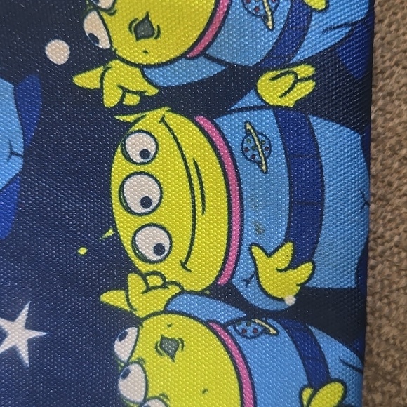 Loungefly Pixar Toy Story Alien Crossbody Bag - Picture 8 of 8